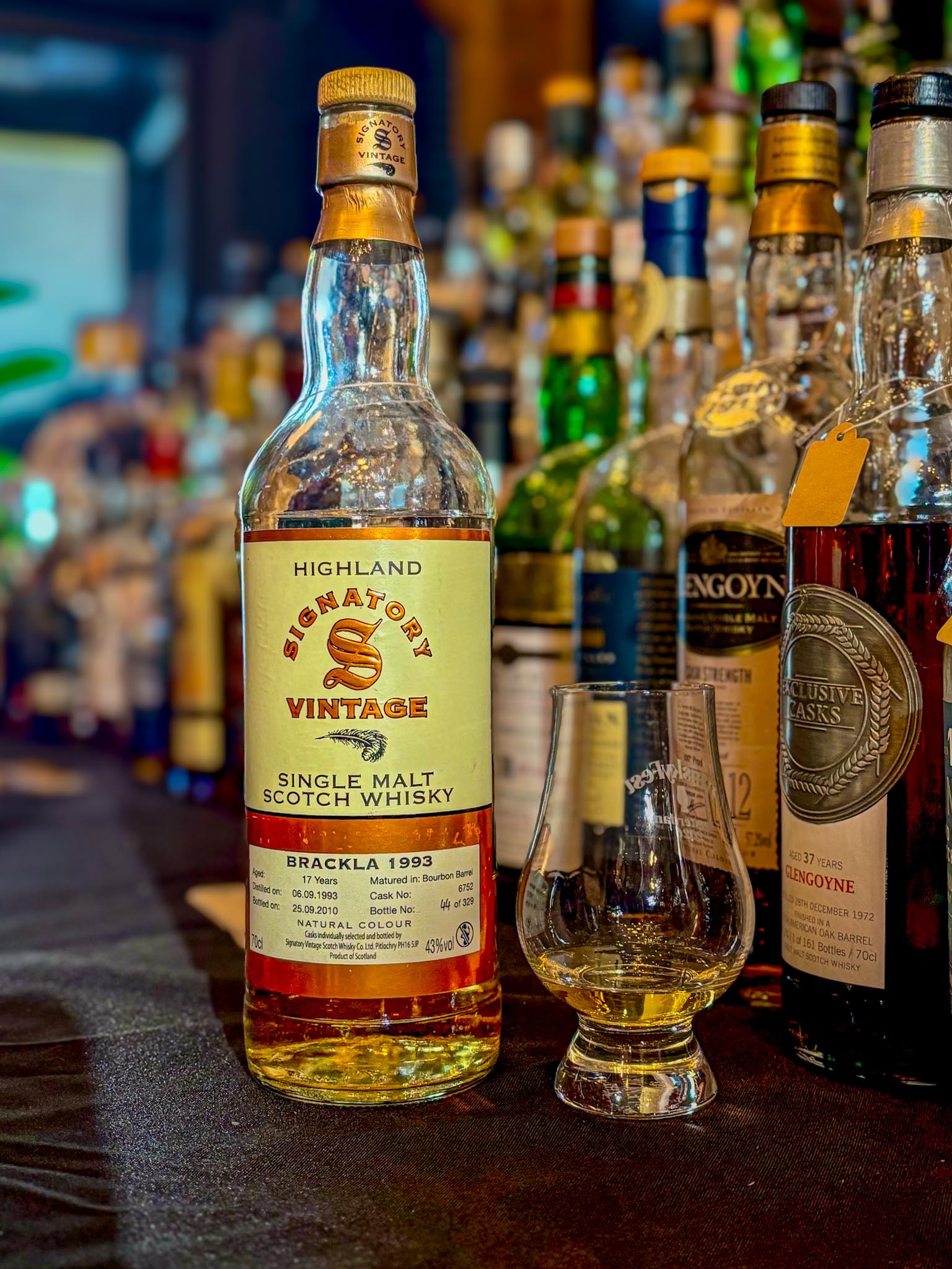  BRACKLA 1993 SIGNATORY VINTAGE 