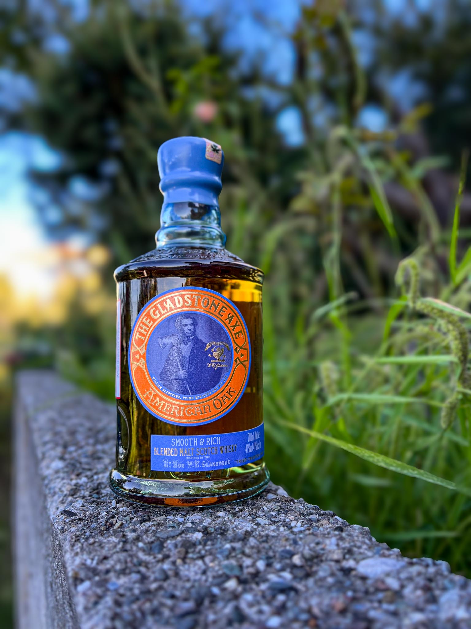 THE GLADSTONE AXE AMERICAN OAK 